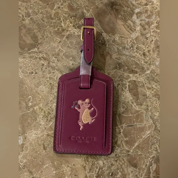 COACH NWOT Burgundy Leather Dancing Mouse Luggage Tag Bag Charm Sparkle Accents - Picture 3 of 13